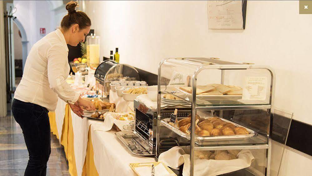 Jr Hotels Bocconi Milano Экстерьер фото
